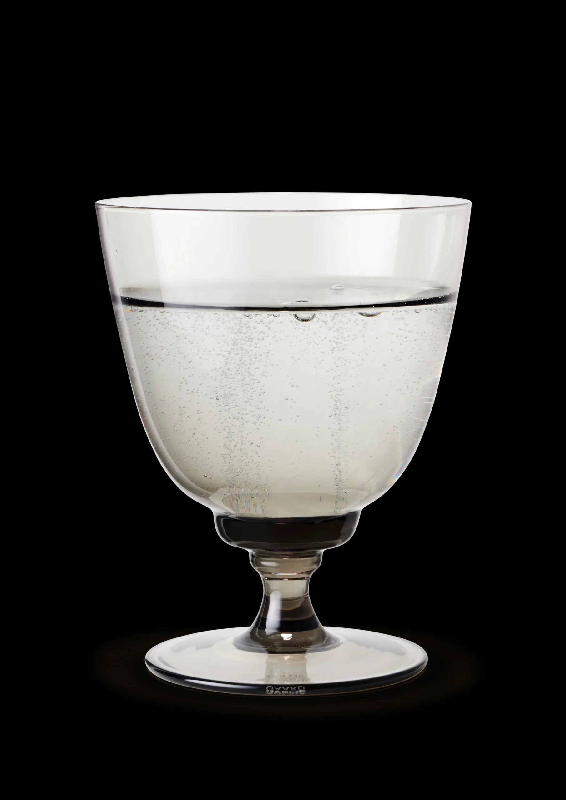 Holmegaard Flow Glass med stett 35 cl smoke - Kjøp her