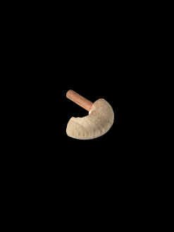 Kay Bojesen Monkey mini paw w/o logo (39249) teak/limba