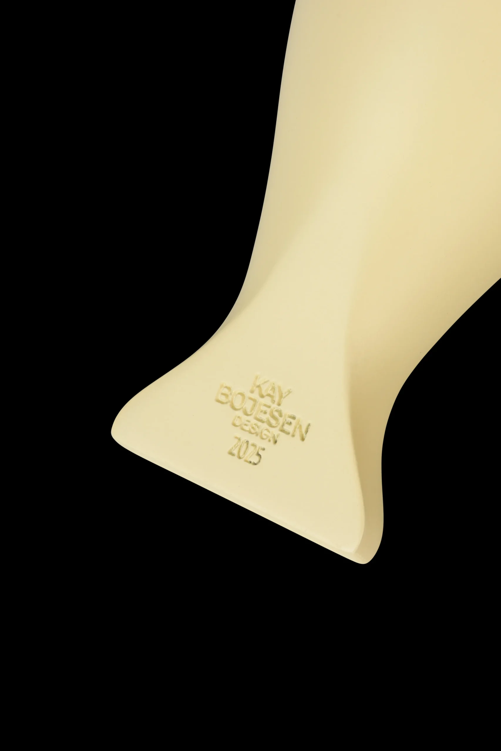 Kay Bojesen Year Bird Bella 2025 H12.5 cm creme/grå