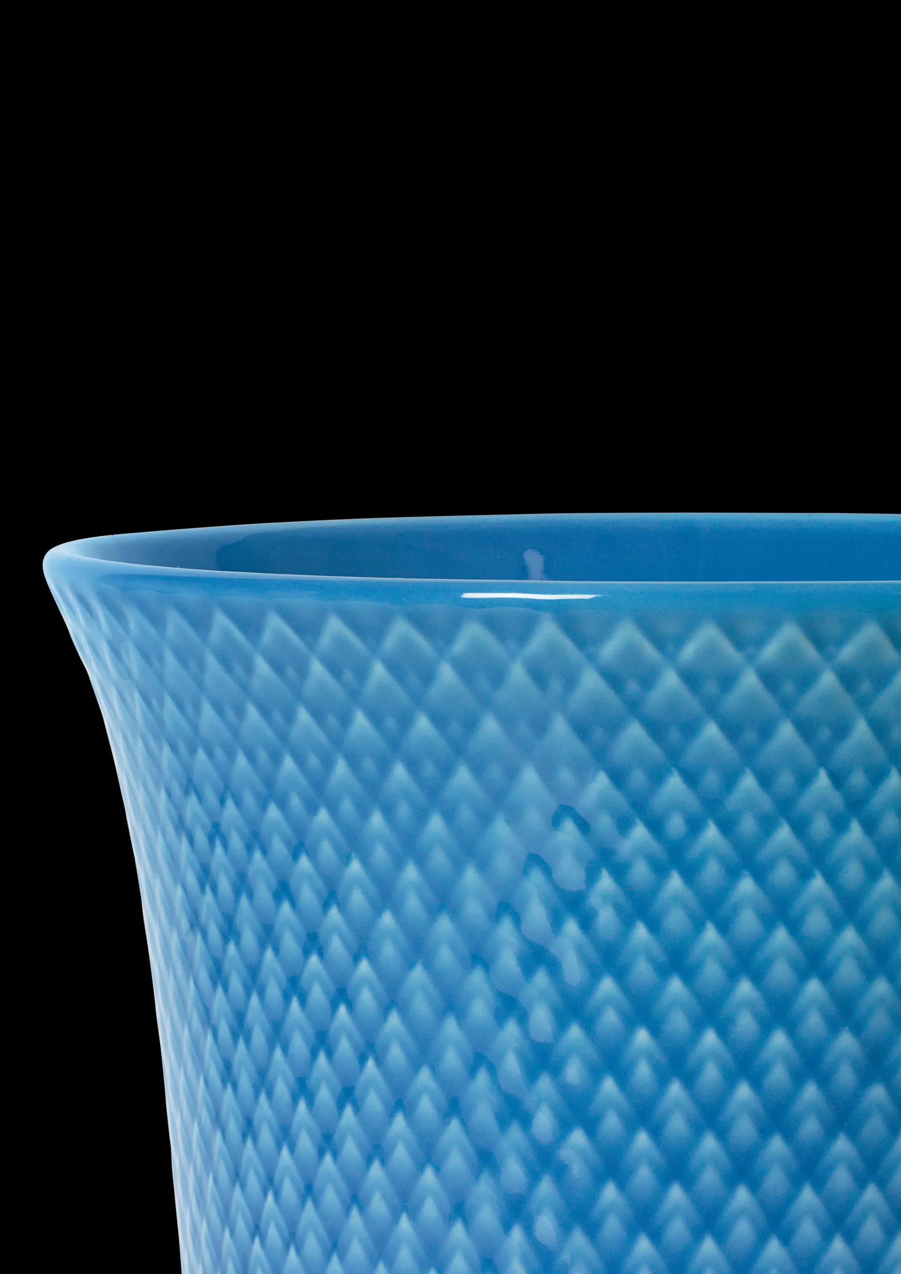 Lyngby Porcelæn Rhombe Color Vase H20 cm blå porselen