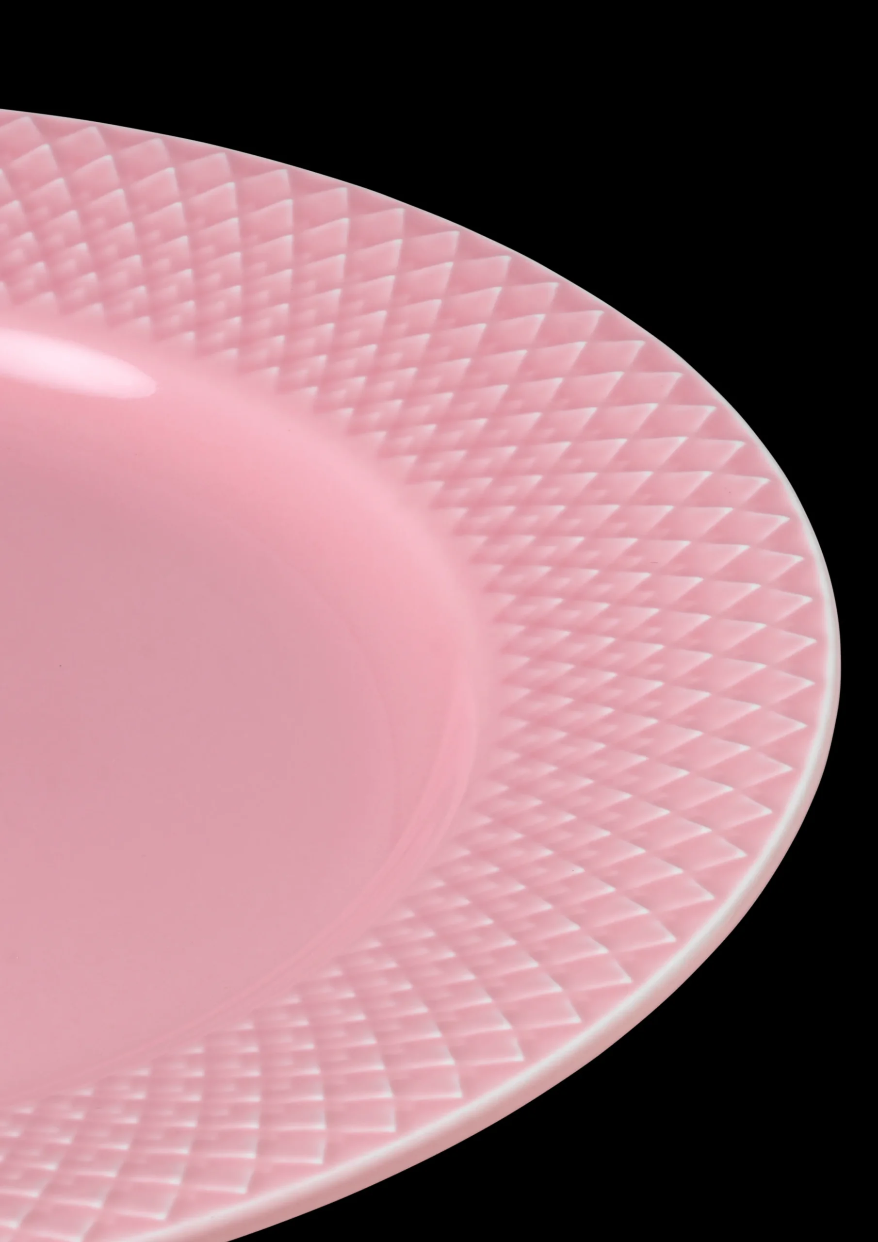 Lyngby Porcelæn Rhombe Color Lunsjtallerken Ø21 cm rosa